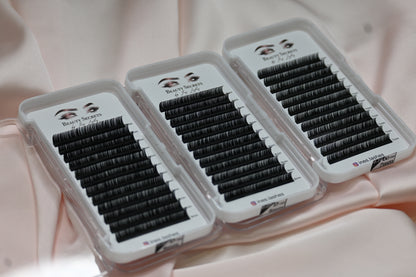 Boîte d’Extensions de Cils – Courbure, Longueur & Qualité Pro